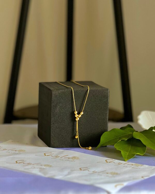 Y-Chain Bead Necklace