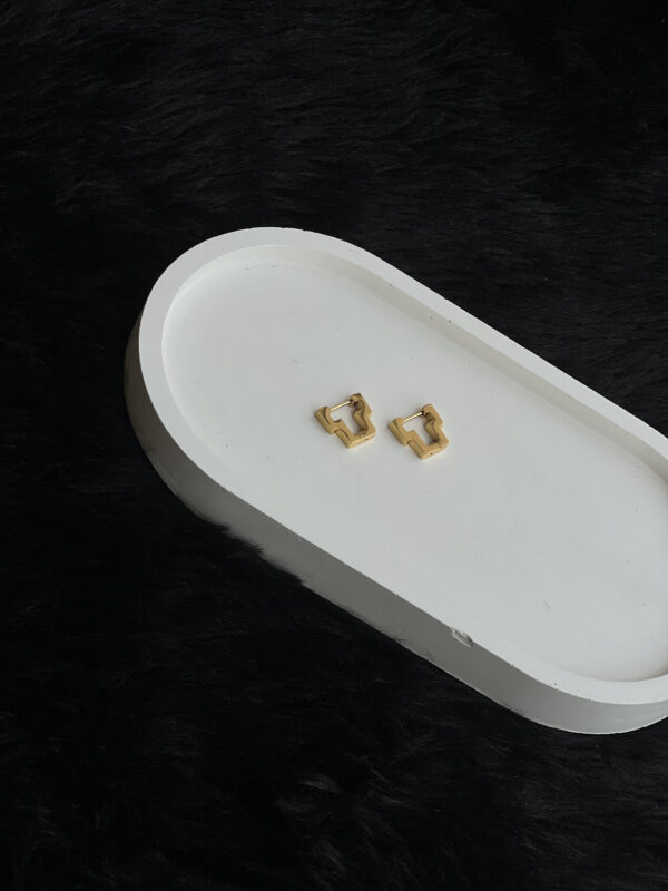 Eterna Gold Anti-Tarnish Studs - Image 4