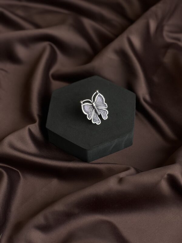 Mystic Wings Bold Ring - Image 2