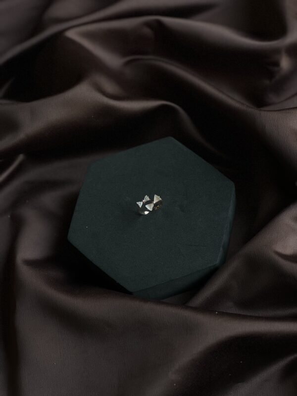 Eternal Monarch Rose Gold Ring - Image 3