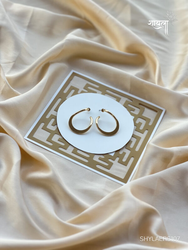 Golden Minimal Hoops - Image 2