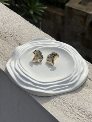 Golden Sea Shell Earring