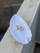 Classy Golden Glossy Earring