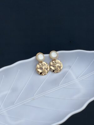 White Golden Lustrous Abstract Earring