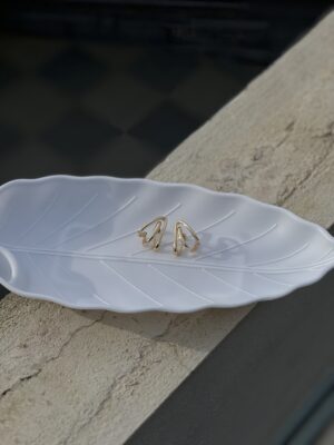 Rich Glimmering Statement Earing
