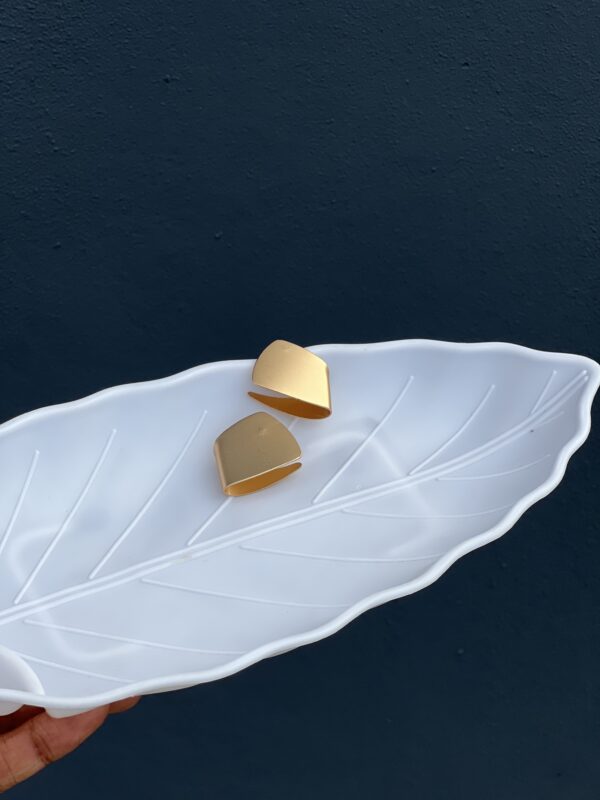 Soft-touch Velvety Minimal Earring - Image 3