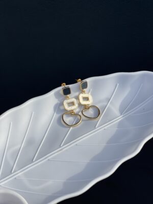 Minimal Heart Charm Long Earrings