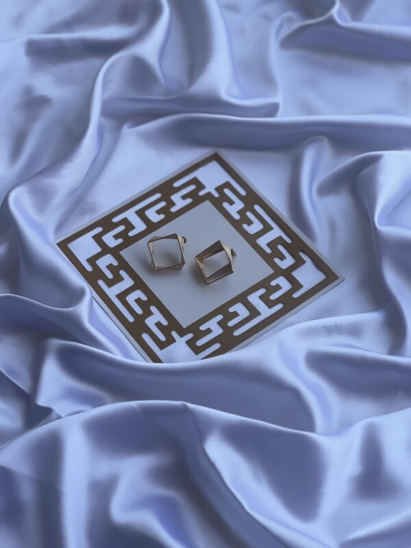Square Spring Soft Gold Earrings - Image 3