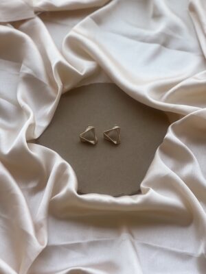 Tringle Spring Soft Gold Earrings
