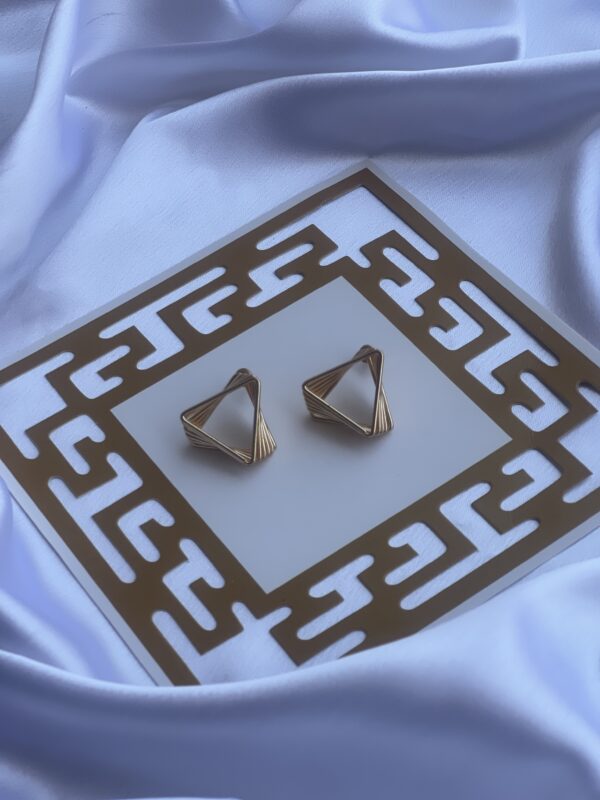 Tringle Spring Soft Gold Earrings - Image 2