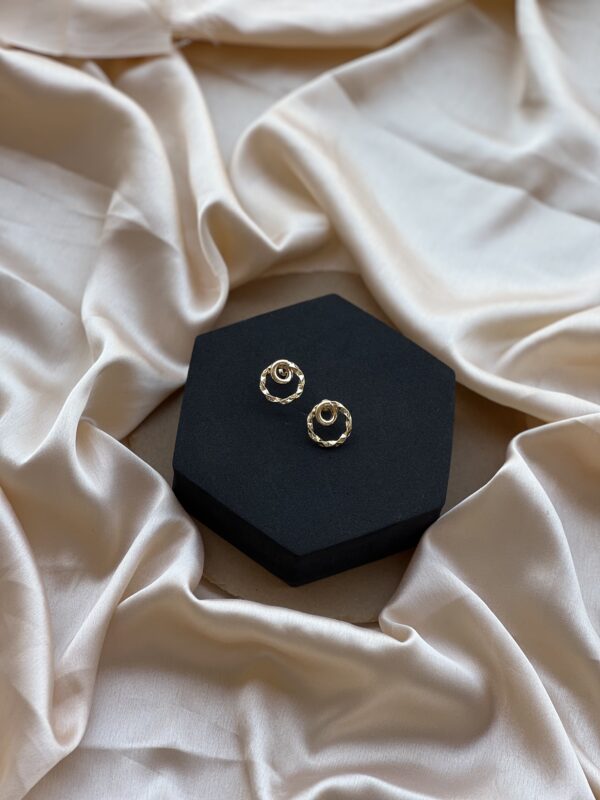 Minimal Round Hoop Earrings - Image 3