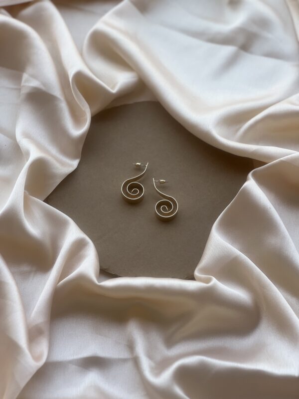 Twisted Hook Earring - Image 3