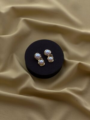 Duel Pearl Glossy Earrings
