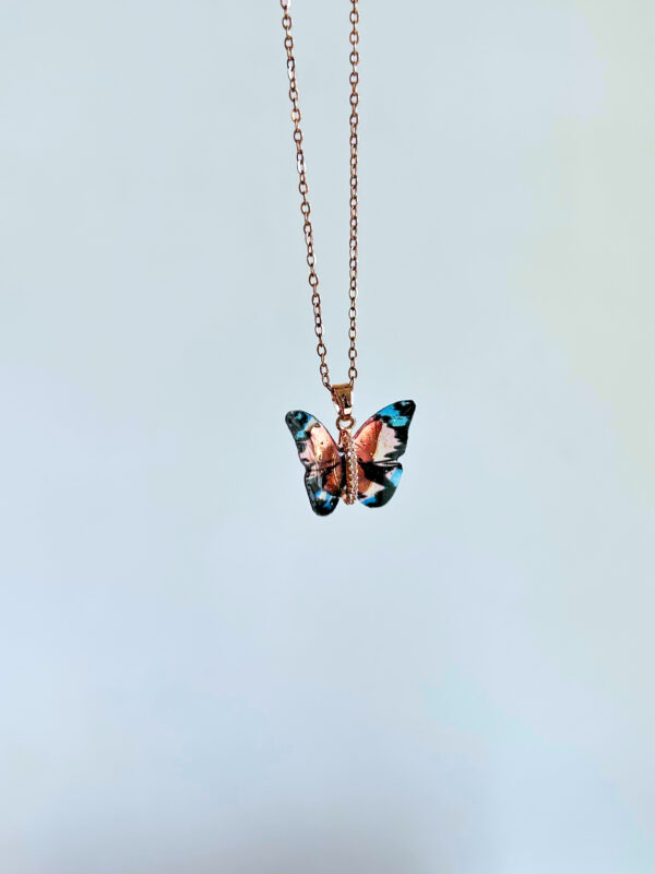 Vivid Wing Necklace