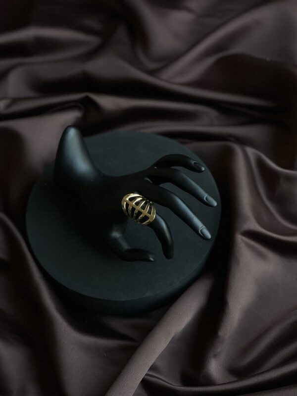 Forever Gleam Tarnish-Free Luxe Ring - Image 3