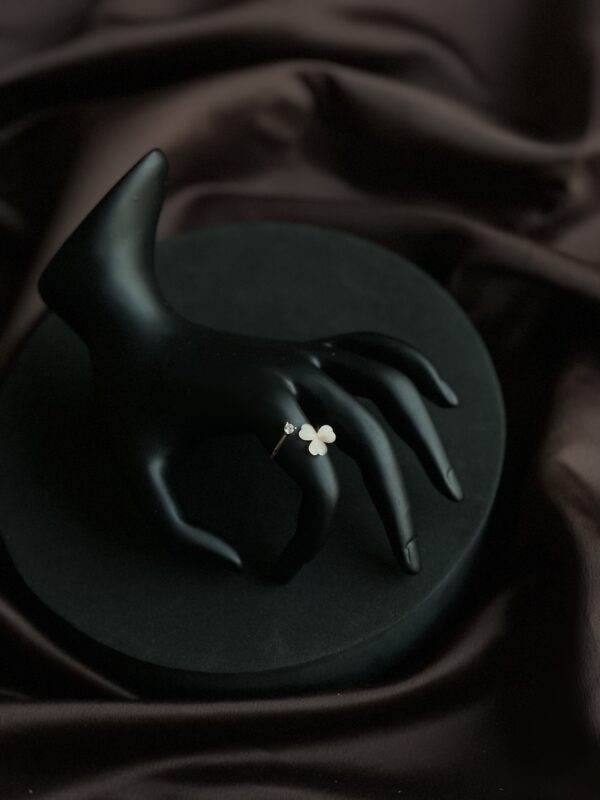 Lucky Charm Monalisa Ring - Image 4