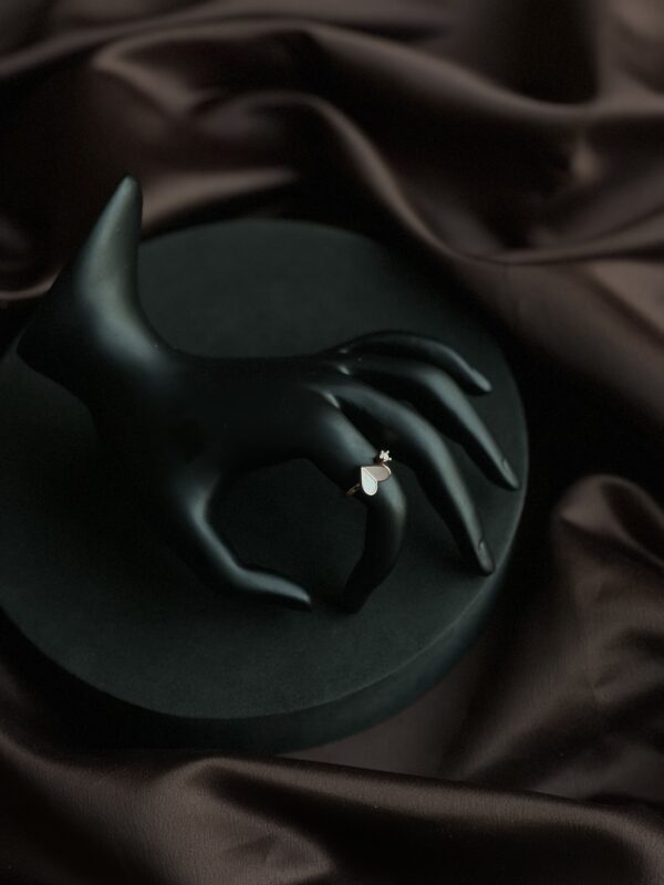 Soft Heart Rose Gold Ring - Image 4